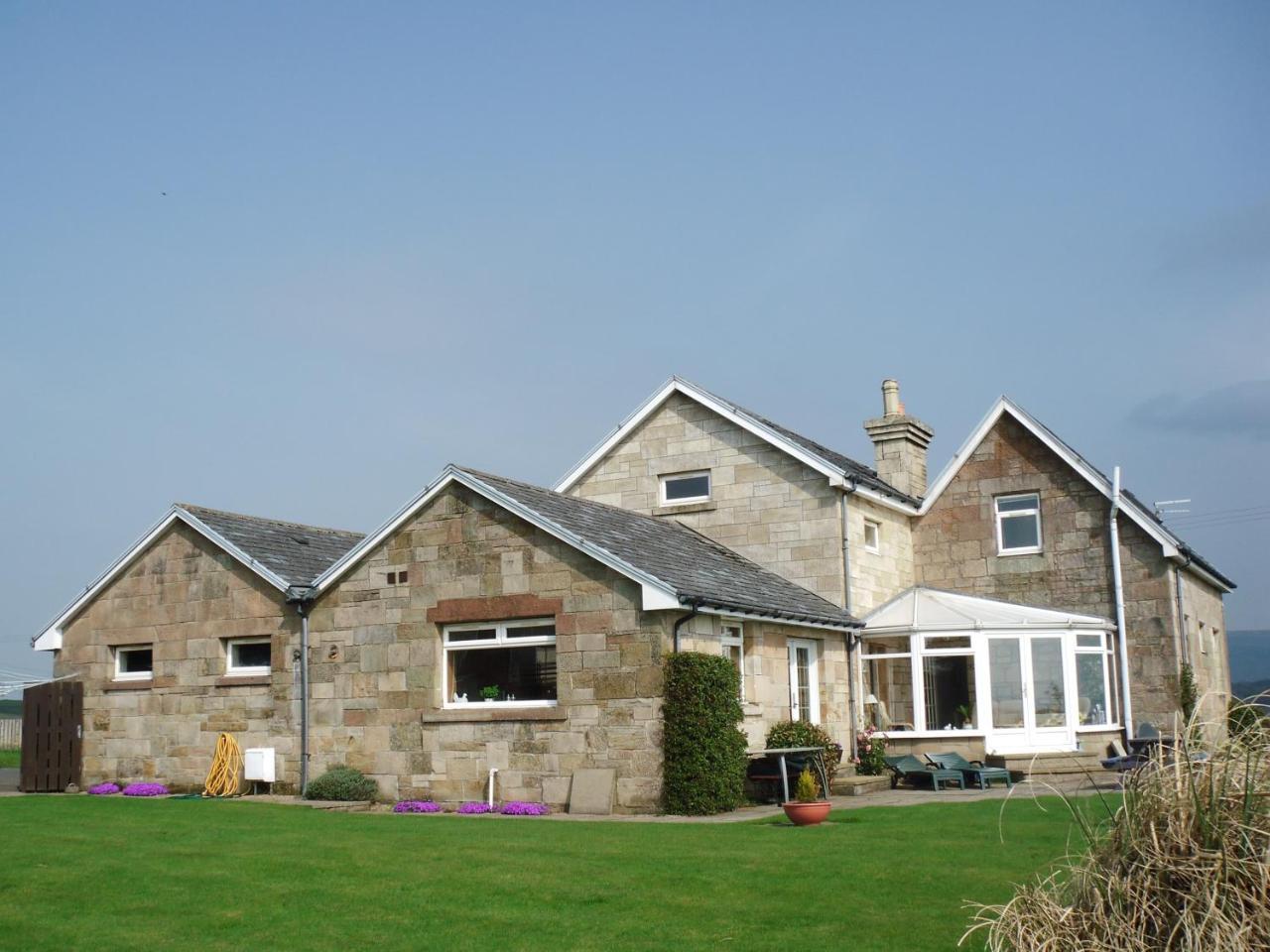 Tambowie Farm Bed & Breakfast Milngavie Exterior photo